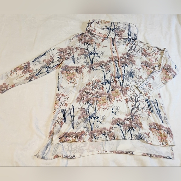 Westbound Tops - Westbound Petites Floral Print Pullover Top, Size PXL